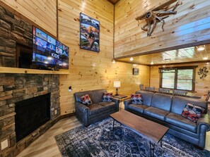 Huis, meerdere bedden (Gatlinburg Pool Lodge #400) | Woonruimte