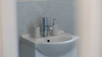 Cottage | Phòng tắm