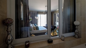 Premium Room | Bathroom - 4Play Gentlemen's Club - Hotel Boutique (Navodari)