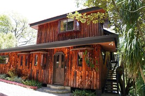 Exterior - TreeTop House Getaway, Fairy Magic Rustic Elegance in the Cloud Forest, 3 Levels (Monteverde)