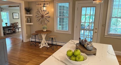 Beautiful renovated Farmhouse on Seneca Lake. Finger Lake Wine Trail.