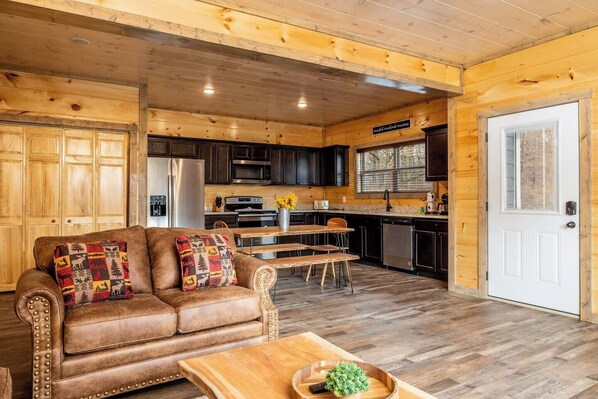 Interior - Dog Friendly Cabin w/ Hot Tub, Arcade & Fireplace (Sevierville)