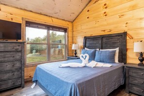5 chambres, fer et planche à repasser, Wi-Fi gratuit, draps fournis