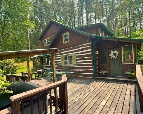 Atop Pine Hill Cabin