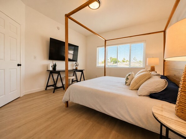 2 bedrooms, desk, iron/ironing board, free WiFi