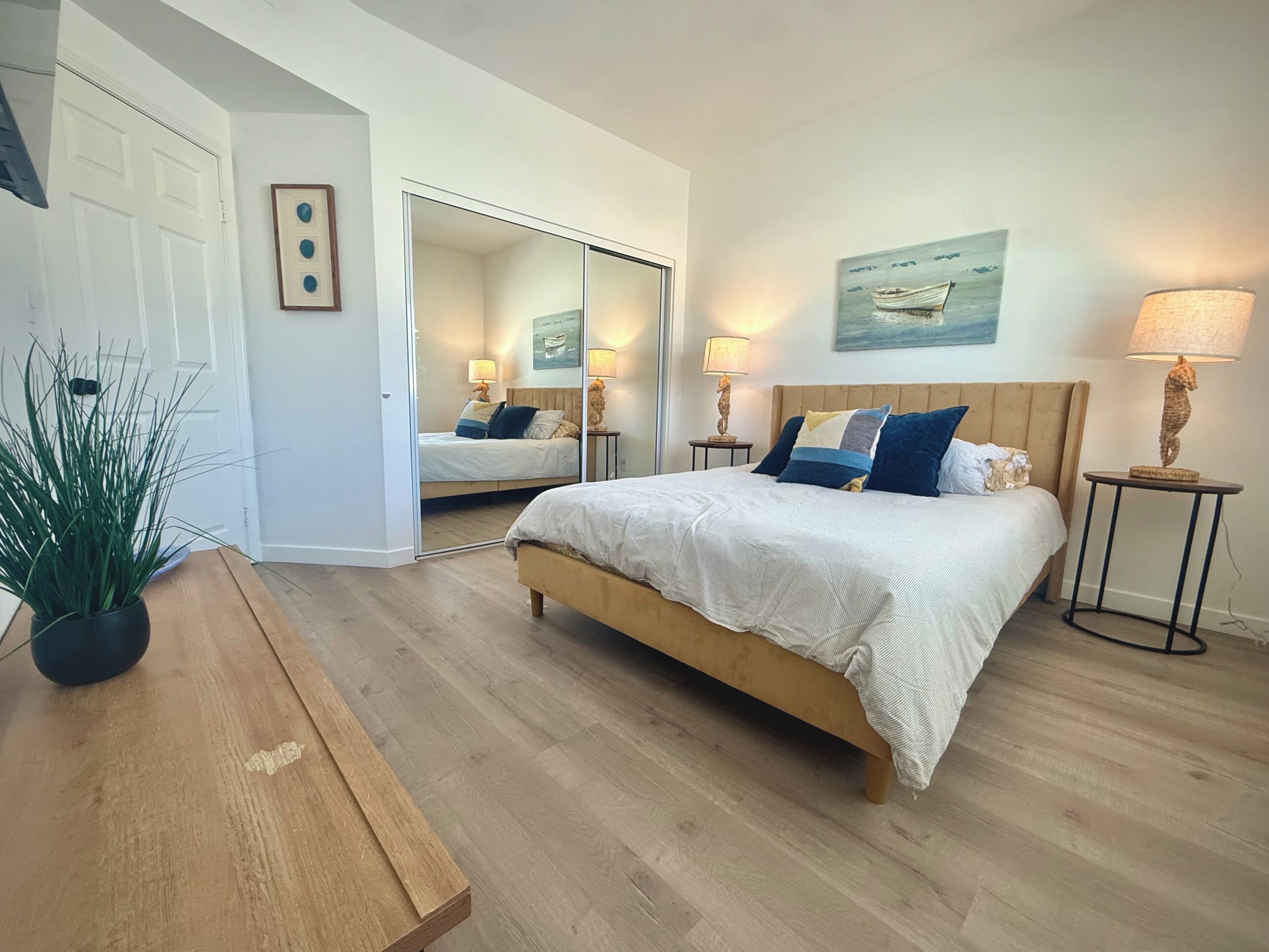 2 bedrooms, desk, iron/ironing board, free WiFi