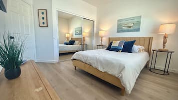 2 bedrooms, desk, iron/ironing board, free WiFi