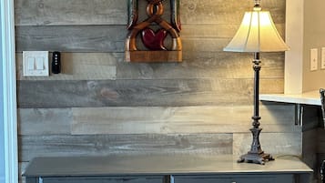 Comfort Condo | Living area