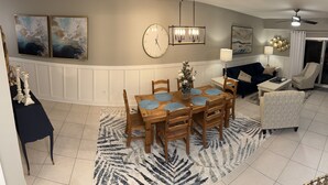 Living area - Oceanwalk Beach and Sun / New Smyrna Beach  (New Smyrna Beach)