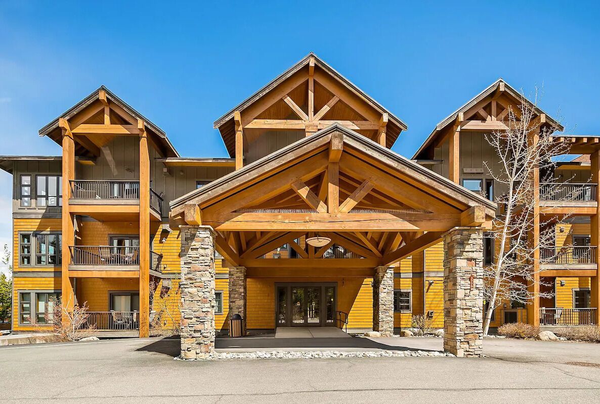 Penthouse VIEW 2 Bedroom Trailhead Condo in Suncadia 