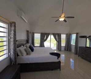 3 Schlafzimmer, Bügeleisen/Bügelbrett, WLAN, Bettwäsche