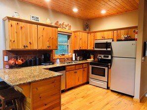 Private kitchen - Cabin - Sparta, NC  at Bear Creek - "Alegria" (Sparta)