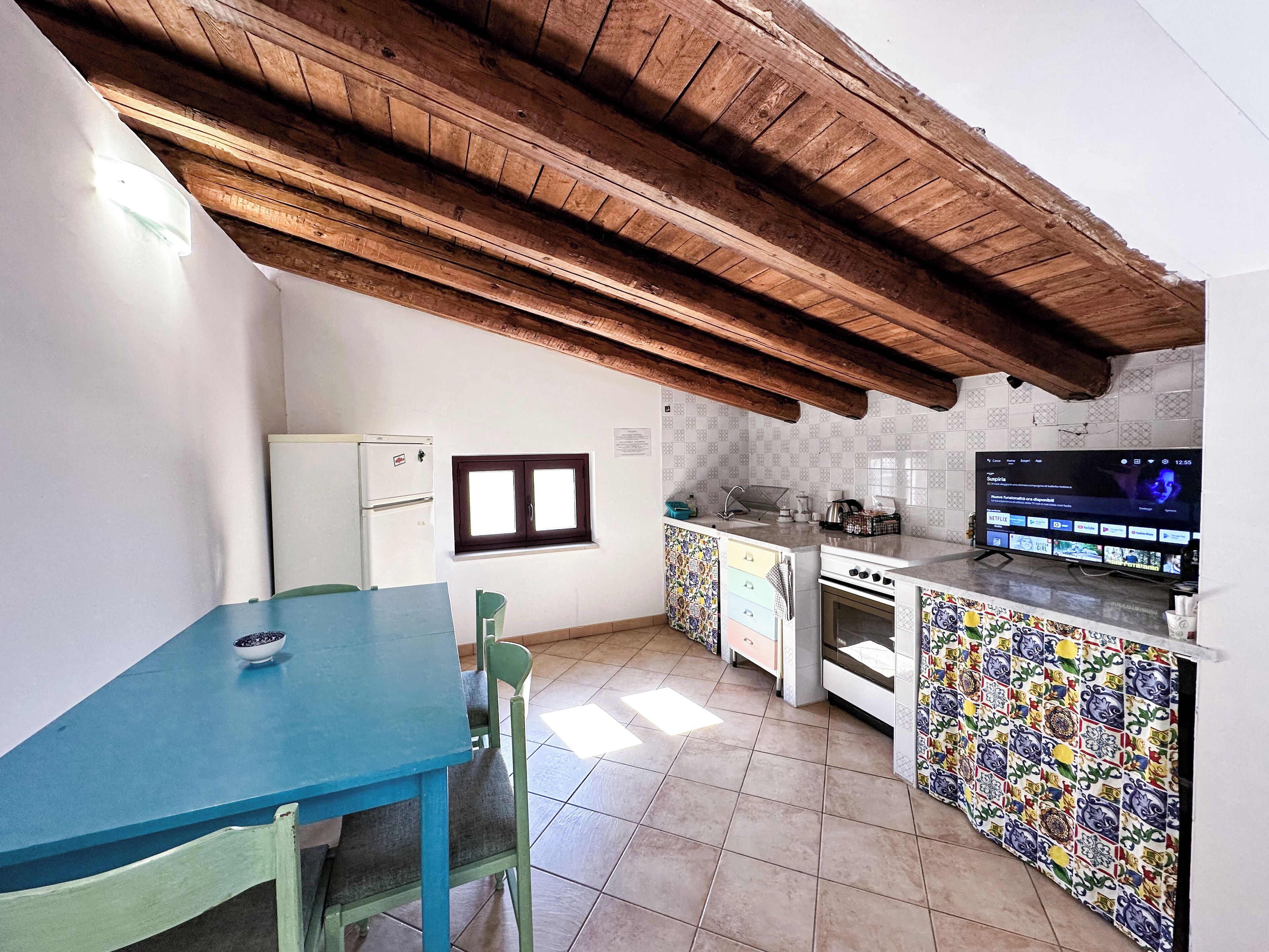 Panoramic-Apartment | Eigene Küche | Großer Kühlschrank, Ofen, Herdplatte