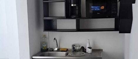 Deluxe Apartment, 2 Bedrooms | Private kitchen