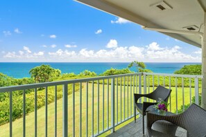 Property grounds - Tropical Oceanfront Piece of Paradise, Every Room with Ocean Views and A/C! (Princeville)