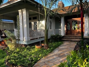 Exterior detail - NEW! Luxury Plantation Home on Kiahuna Golf Course (Koloa)