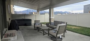 Terrace/patio - Recently Renovated, great location, close to freeway, lakes, slopes, and more. (Lindon)