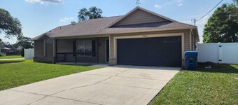 Adventure Coast: 4/2, Near Spring and Beach, Big Yard, Fenced