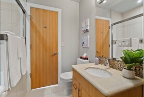 Hårtørrer, håndklæder, Sæbe, Shampoo