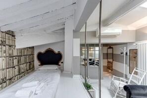 1 bedroom, desk, WiFi, bed sheets - La Cicogna - Sweet Dreams in Florence (Firenze)