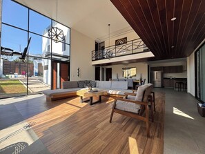 TV, fireplace - Deluxe home at the heart of Avandaro (Valle de Bravo)