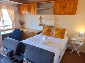 1 Schlafzimmer, Bügeleisen/Bügelbrett, WLAN, Bettwäsche