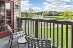 Property grounds - 2 Bedroom Deluxe Condo, Kitchen, Sleeps 6, in Wisconsin Dells, Wyndham Tamarack! (Wisconsin Dells)