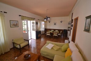 Apartment, Smoking | 2 bedrooms - Apartments Zdenko - With Large Terrace (Supetar)