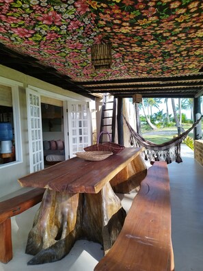 Outdoor dining - Para Quem Quer Estar na Beira do Mar, Casa Capela Praia de Algodões (Maraú)