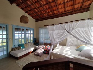 4 bedrooms, travel crib, WiFi, bed sheets - Para Quem Quer Estar na Beira do Mar, Casa Capela Praia de Algodões (Maraú)