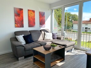 Fernseher, Stereoanlage