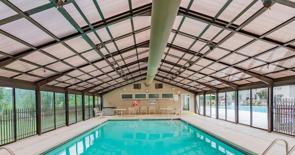 Indoor pool, outdoor pool