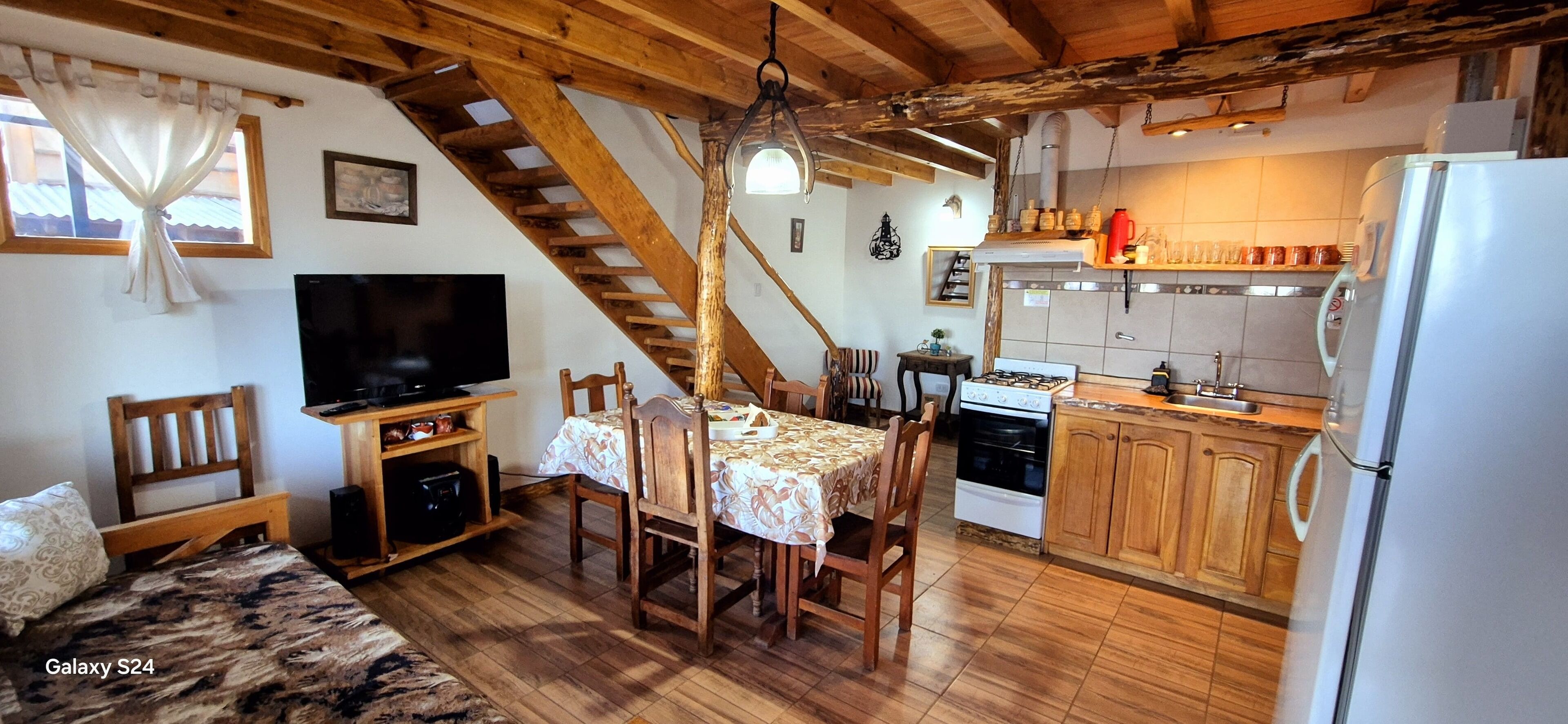 Fridge, microwave, oven, coffee/tea maker