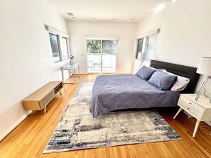 3 chambres, bureau, fer et planche à repasser, Wi-Fi gratuit