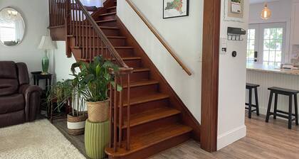 Renovated small town charm right next to SUNY Fredonia