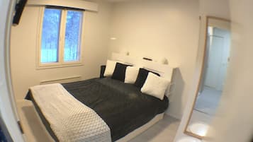 2 chambres, fer et planche Ă repasser, Wi-Fi, draps fournis