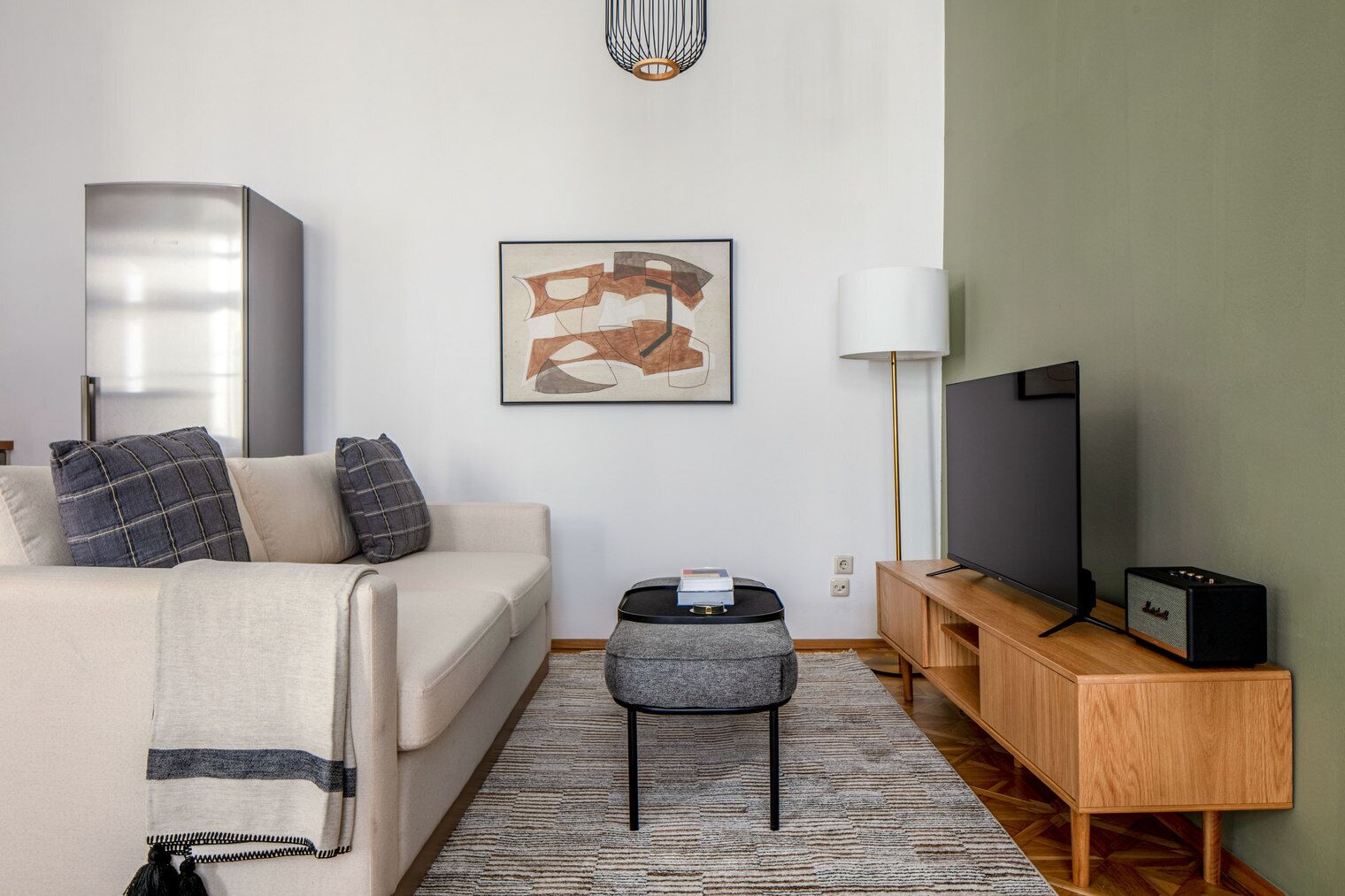 Fernseher, Stereoanlage