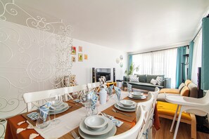 Living area - Bostanüstu Dere Sokağı (Istanbul)