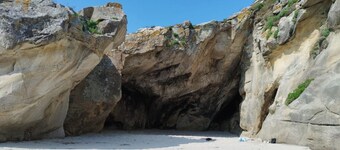 3 Bed House Sleeps 6 with Pet-Friendly Garden