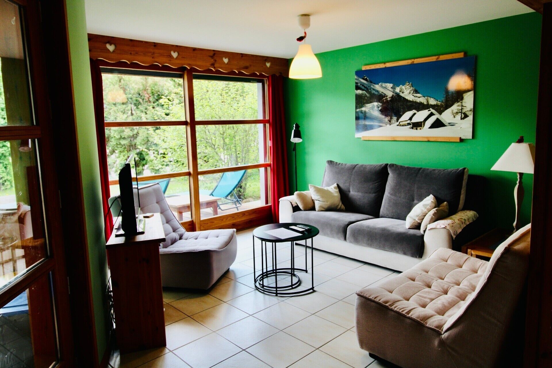 TV, DVD-spiller og bordtennis