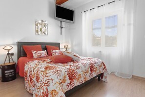 4 chambres, fer et planche à repasser, Wi-Fi gratuit