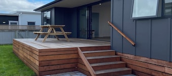 Bubbles Bach-dog friendly, close to beach & shops!