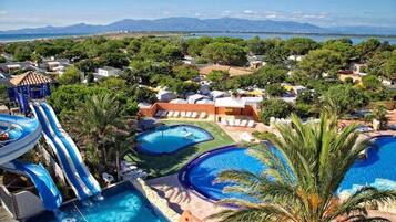 Piscina interna, piscina aquecida