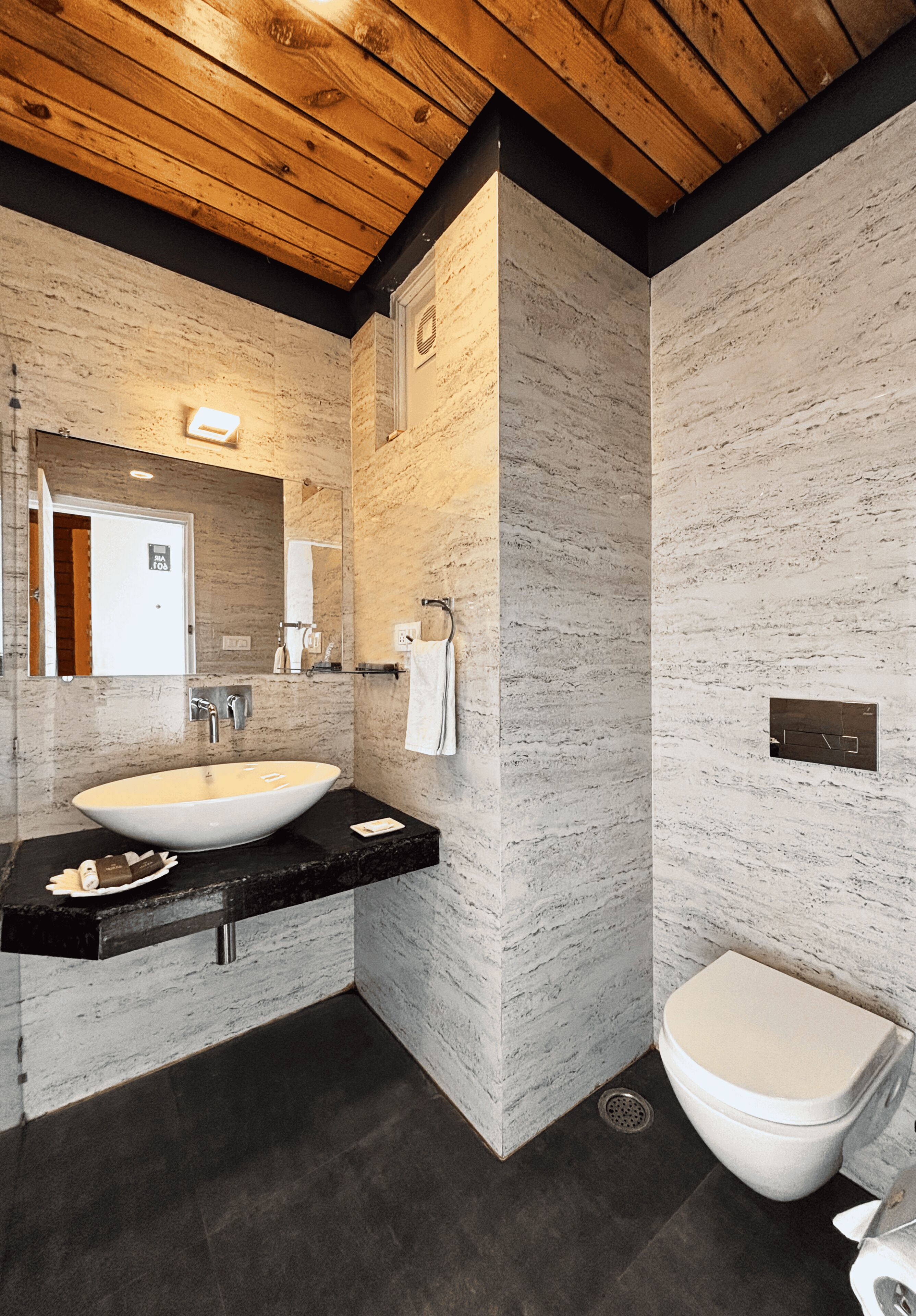 ジャスタ レイジーヘイヴン コーベット Expedia提供写真