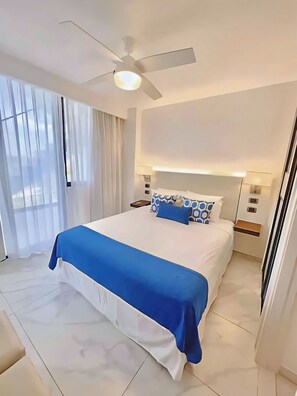 1 間睡房、熨斗/熨衫板、上網、床單