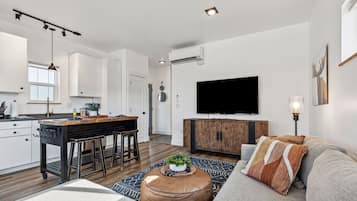 Smart TV, offices