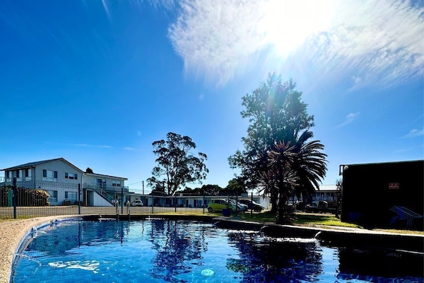 AuĂenpool (je nach Saison geöffnet)