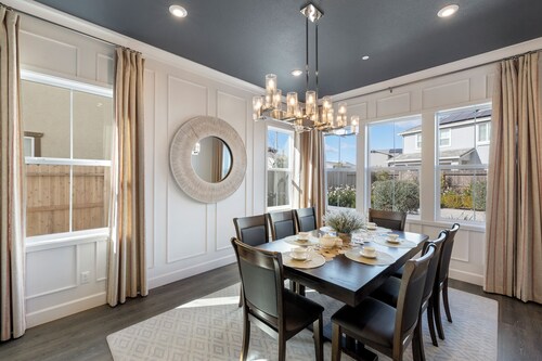 TM Model home 4BR&4039sq 🌸 Per Weddings & Family Gatherings 19min fr Sacramento 