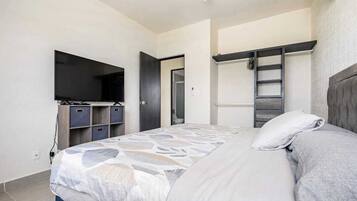 3 多间卧室、熨斗/熨衣板、免费 WiFi、床单