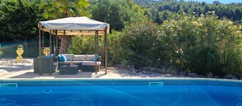 Beautiful southern villa with private pool